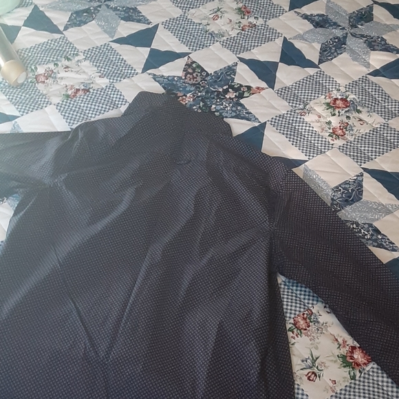 Shirt - Picture 2 of 2